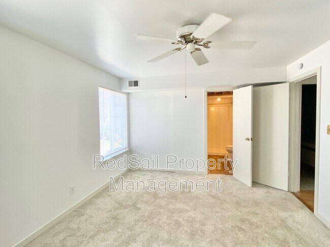 Building Photo - 212 Dockside Dr