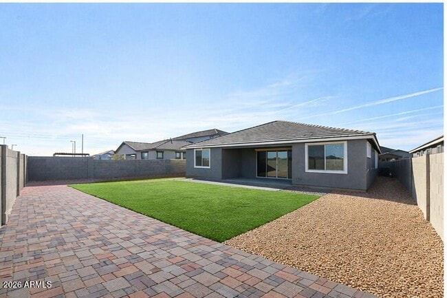 Building Photo - 14766 West Honeysuckle Dr