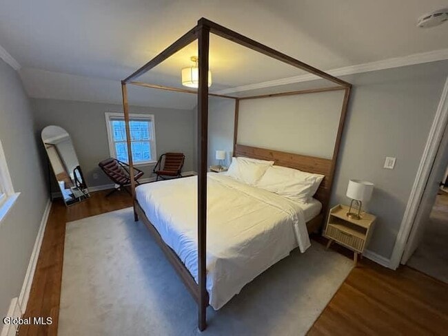 Building Photo - 135 Winthrop Ave