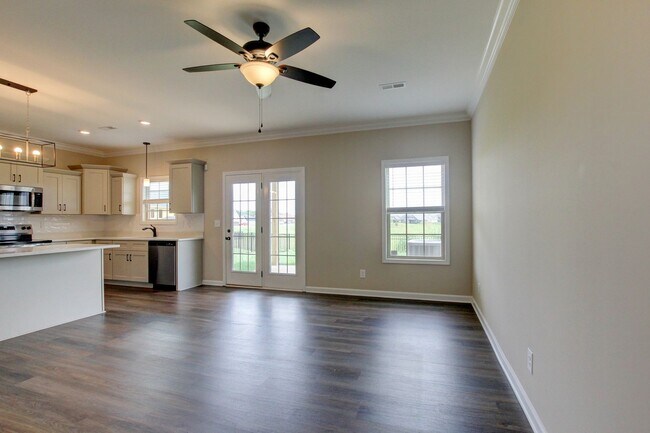 Building Photo - 2547 Rafiki Dr