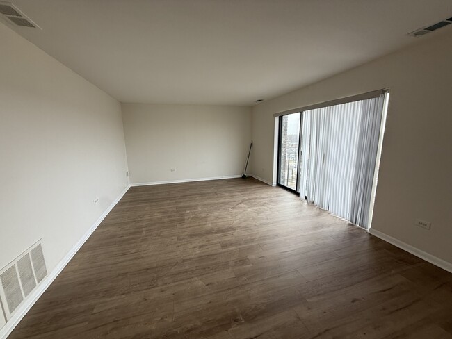 Building Photo - 2310 N Harlem Ave