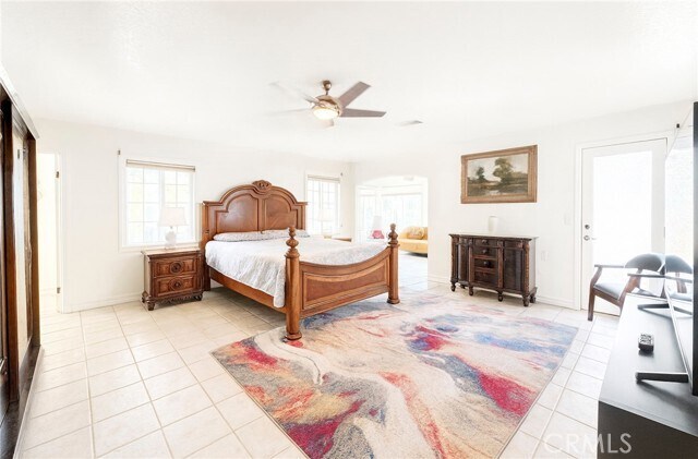 Building Photo - 42980 Cll Montecello