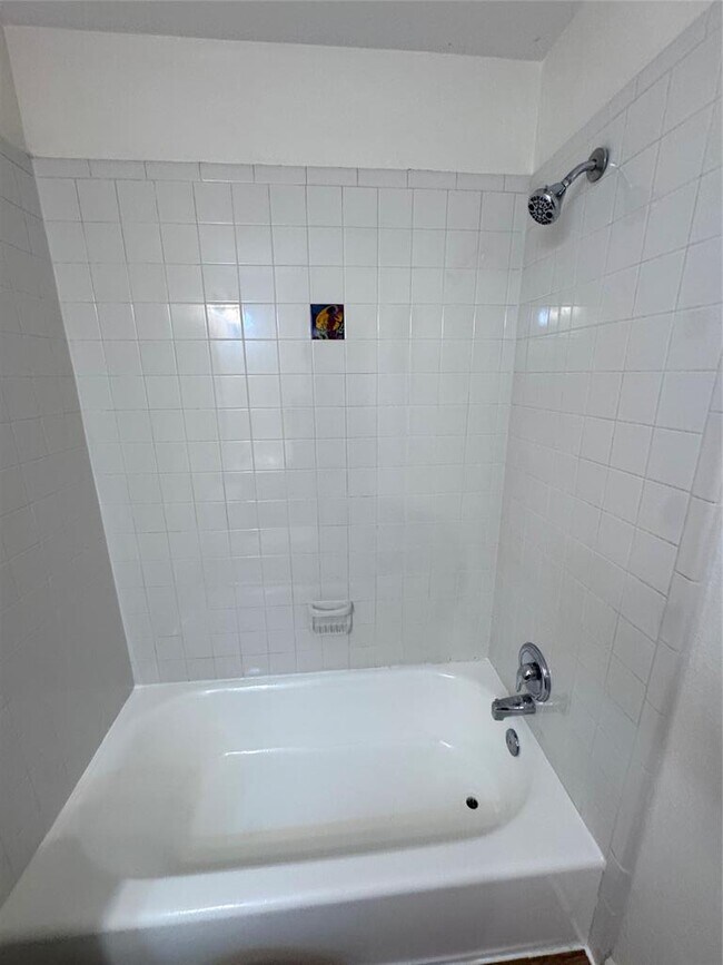 Building Photo - 8207 Sam Rayburn Dr