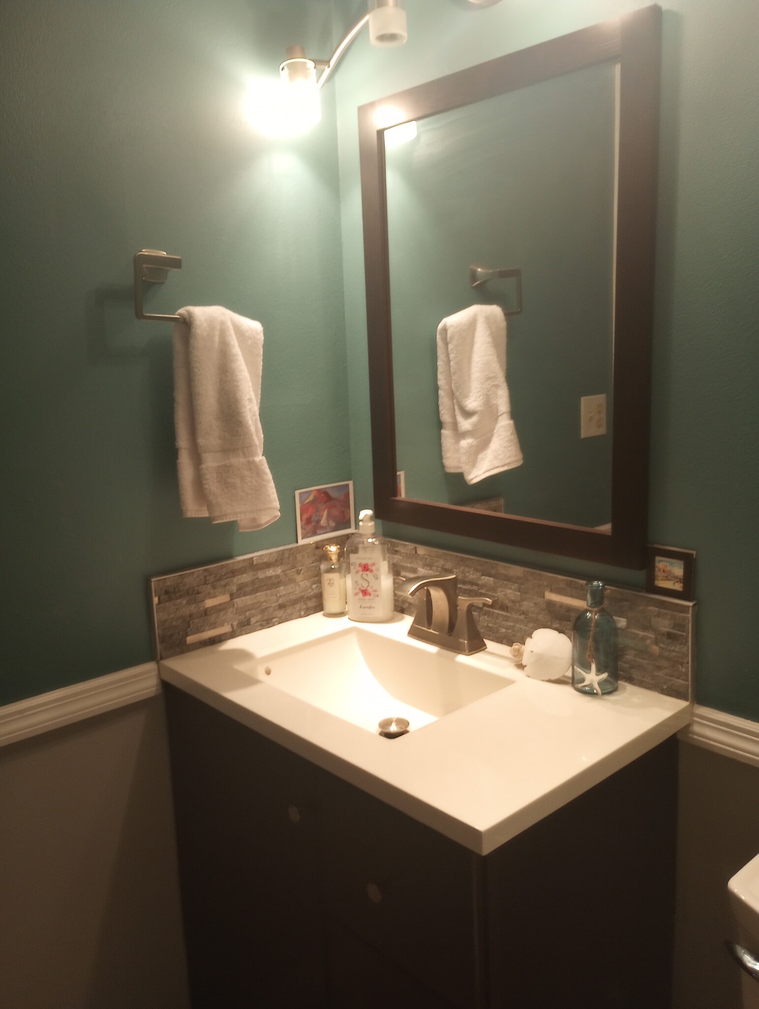 Half Washroom - 6932 Stones Throw Cir N