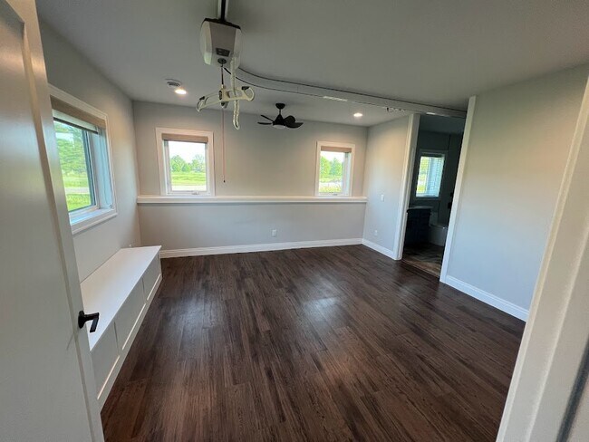 Building Photo - 3636 Eden Ct