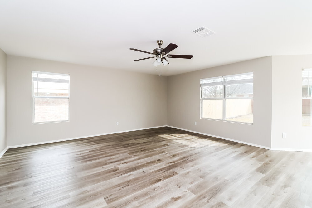 Building Photo - 9953 Legacy Dr