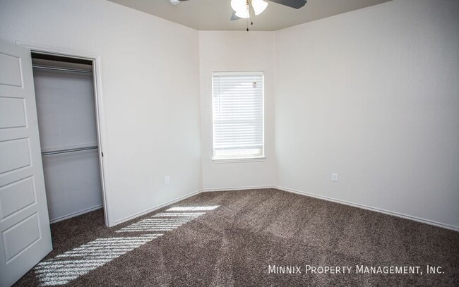 Building Photo - 12007 Englewood Ave