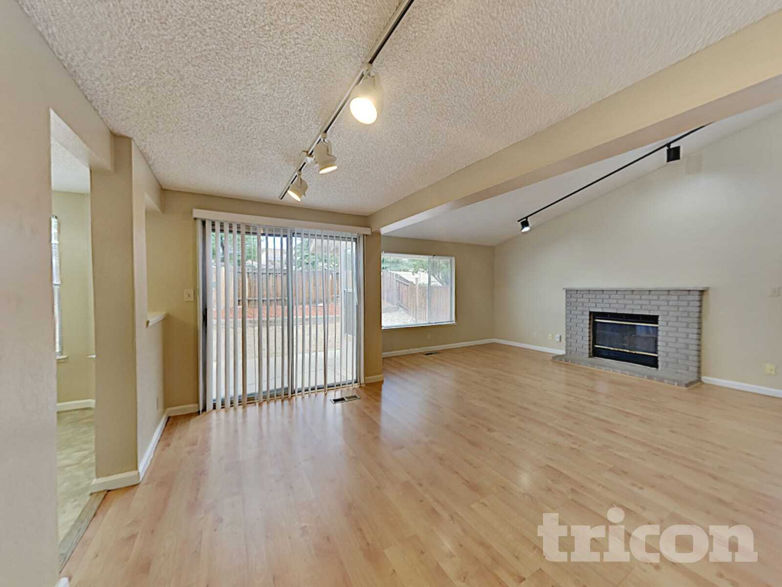 Building Photo - 6022 Walnut Creek Rd