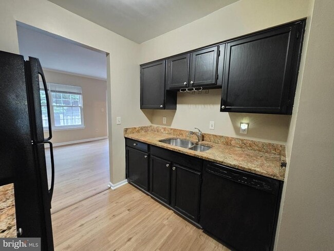 Building Photo - 6505 China Grove Ct