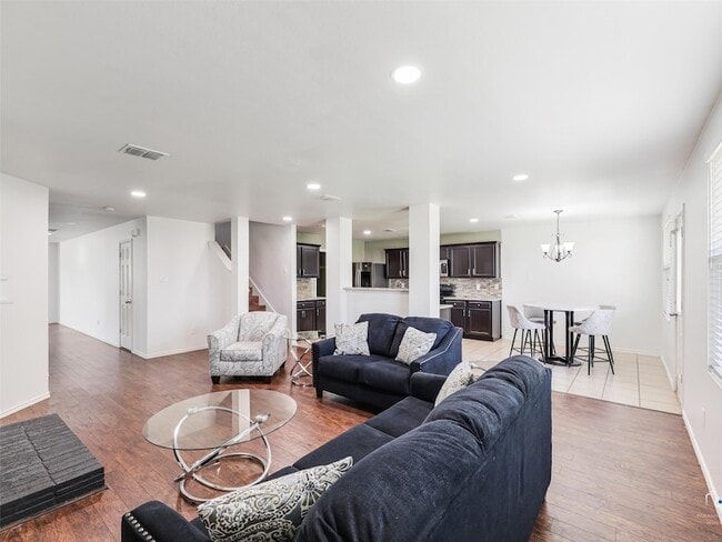 Building Photo - 13262 Cleburne Dr