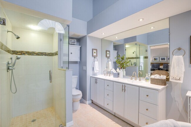 Building Photo - 16168 Kelly Woods Dr