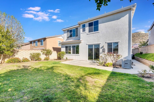 Building Photo - 22632 Dragonfly Ct