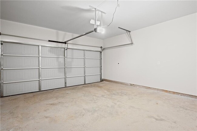 Building Photo - 284 Whitetail Cir