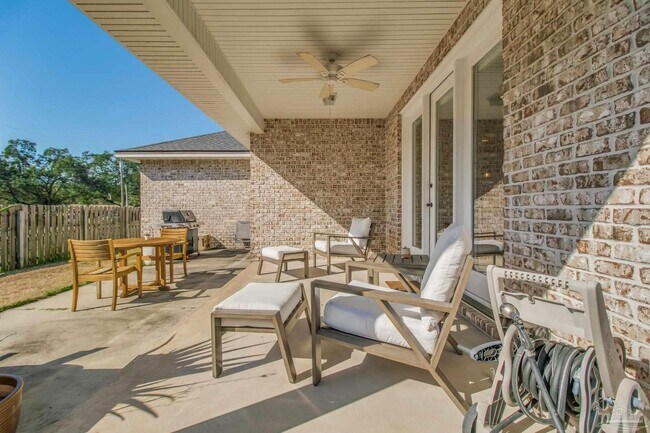 Building Photo - 874 Lowery Dr