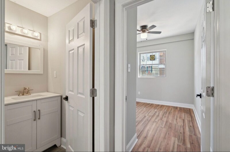 Building Photo - 2144 S 20th St