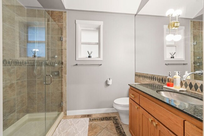 Bathroom with large rain shower/handheld - 37 W Cremona St