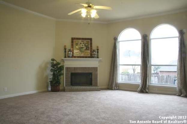 Building Photo - 6114 Oakwood Trail