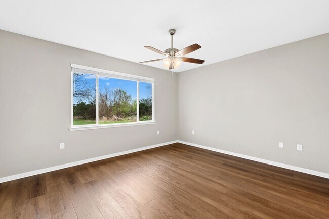 Building Photo - 139 Nolan Dr