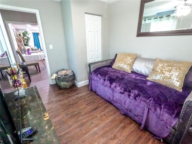 Building Photo - 945 Chevy Chase St NW