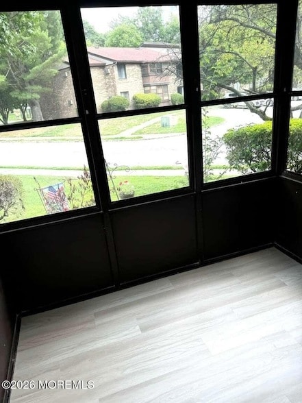 Building Photo - 175 Amberly Dr