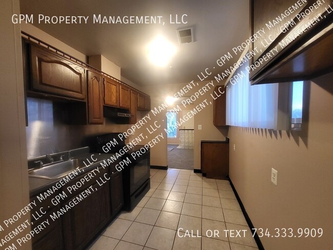 Building Photo - 17375 Harman St