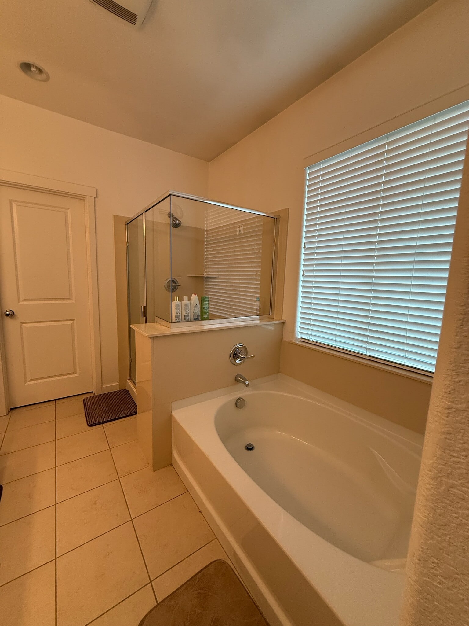 Building Photo - 18288 Dalton Dr