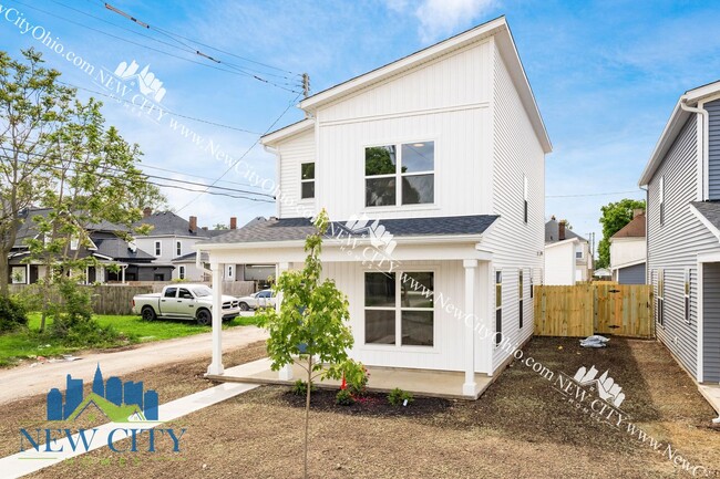 Building Photo - Newly Built Home! FranklintonNOW 3 Bedroom...