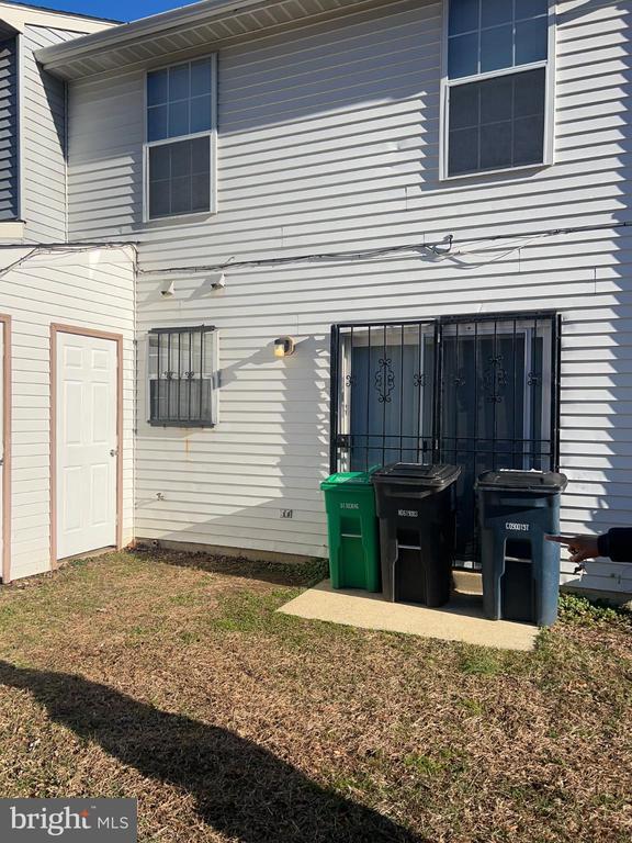 Building Photo - 11231 Joyceton Dr