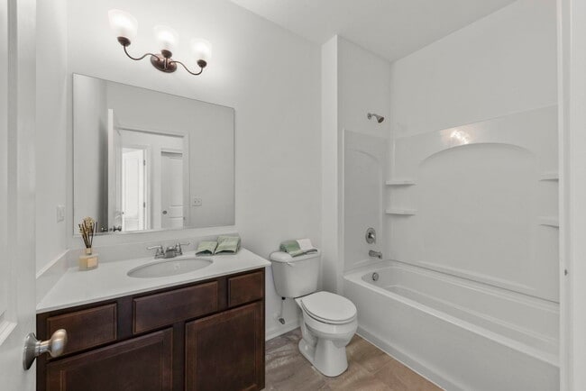 Building Photo - 4219 Chelsea Mnr Cir