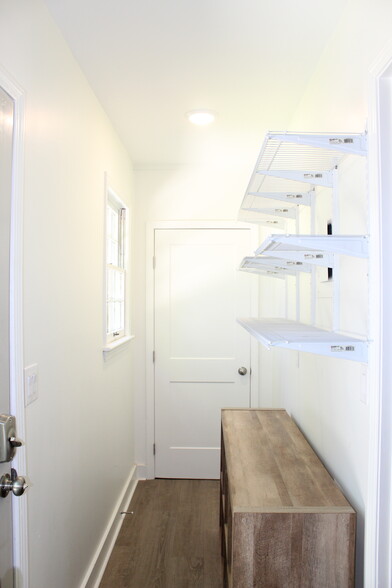 Mud Room / Utility & Storage - 900 Heritage Dr