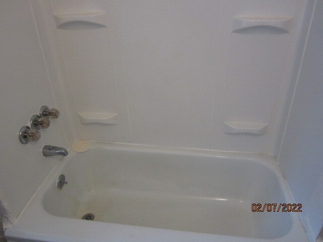 Bathroom - 570 S Main St