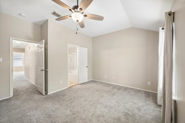 Building Photo - 39 Butterfly Branch Pl