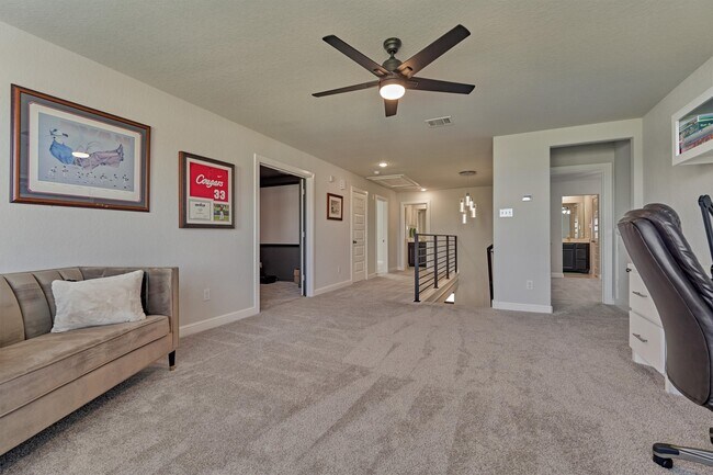 Building Photo - 15846 Weston Ridge Dr