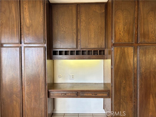 Building Photo - 14676 Deervale Pl