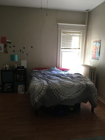 Bedroom #2 - 286 Prior Ave N