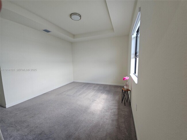 Building Photo - 3310 W 114th Terrace