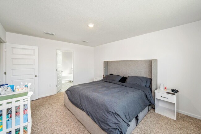 Building Photo - 103 Riverwalk Cir