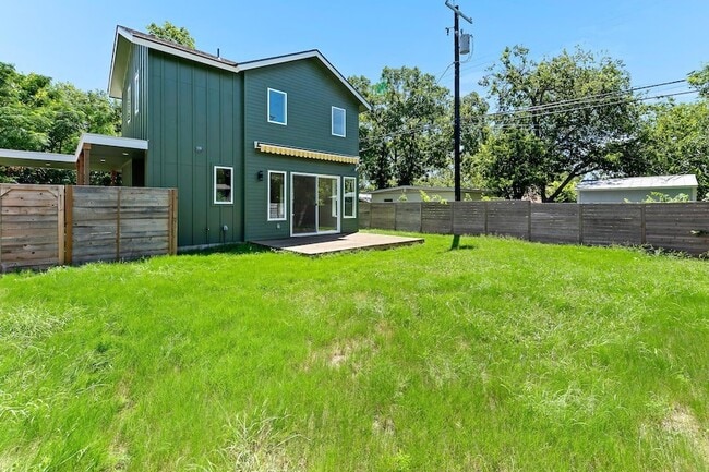 Building Photo - 7603 Creston Ln