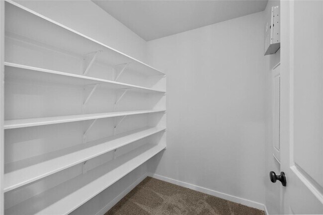 Building Photo - 17346 Camillia Trails
