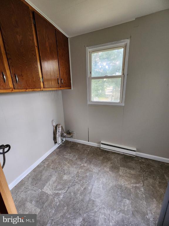 Building Photo - 4 S Farquhar St