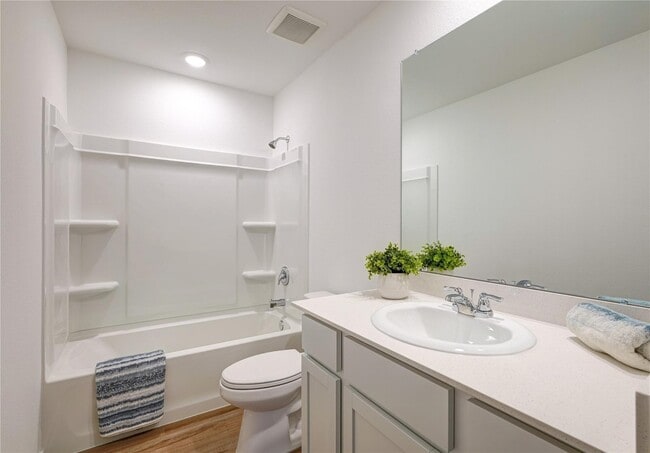 Building Photo - 17914 Becker Lndg Dr