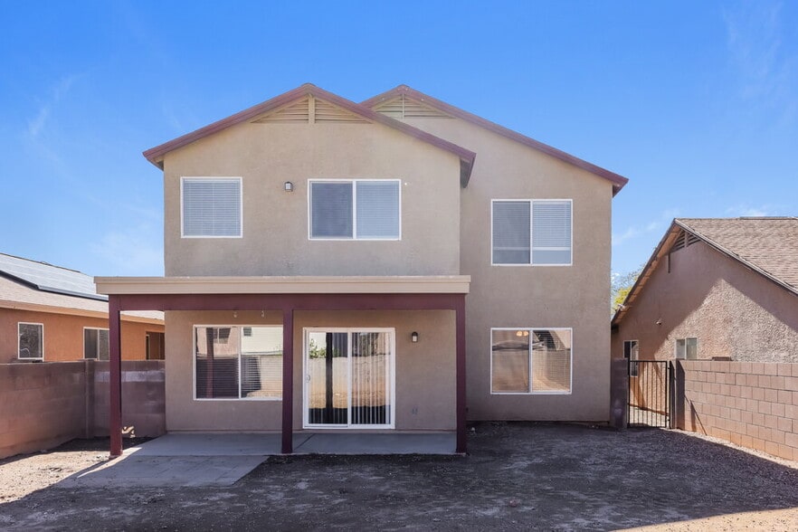 Building Photo - 9033 E Ironbark St