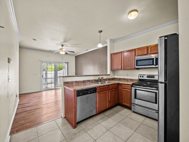 Building Photo - Welcome to Carolina Forest!