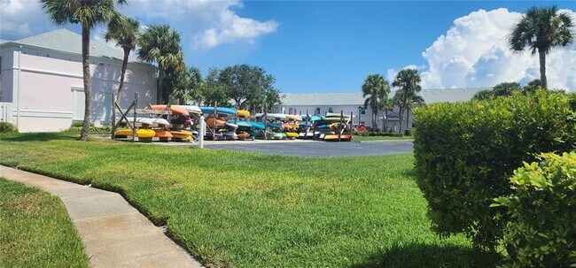 Building Photo - 5215 Coquina Key Dr SE