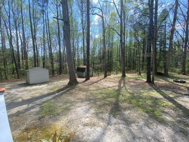 Building Photo - Charming Bungalow in Youngsville