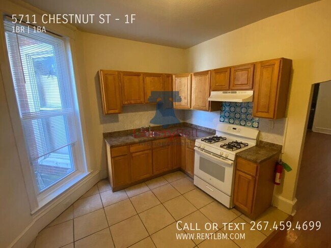 Building Photo - 5711 Chestnut St