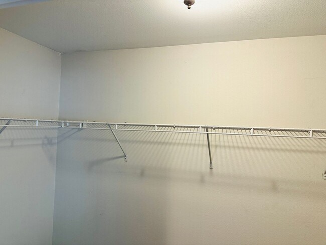 Building Photo - Charming Condo in Terrific Salmon Creek Location