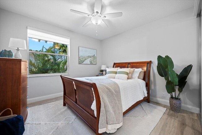 Building Photo - 7557 Preserve Dr