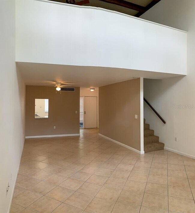 Building Photo - 605 SW 75th St