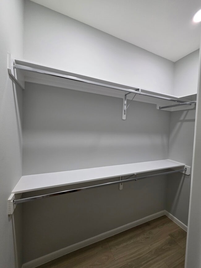 Building Photo - Pike Terrace